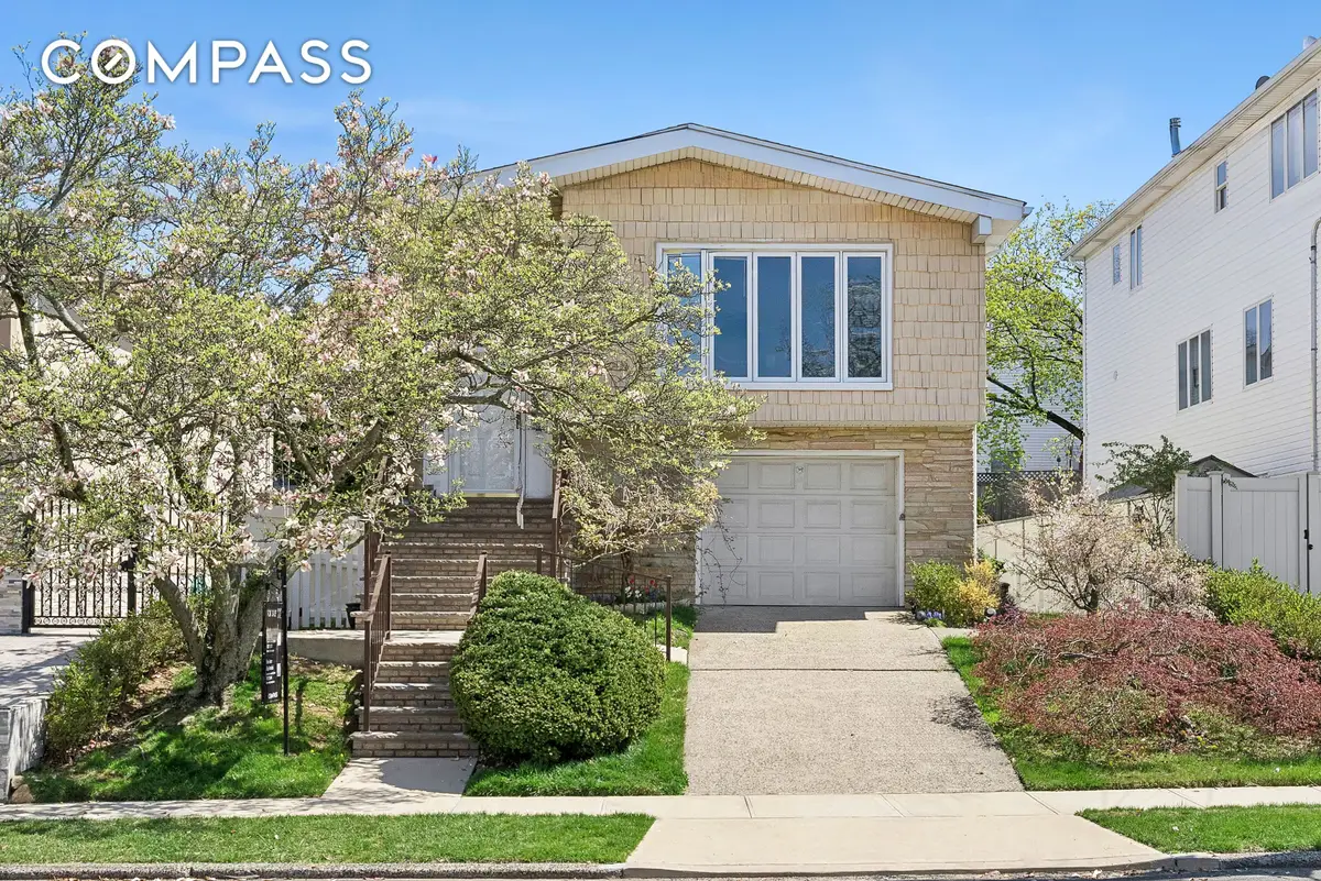 29 Athena Place, Staten Island, NY 10314 - #1