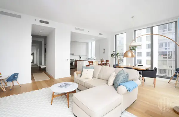 360 E 89th Street #22A, Manhattan, NY 10128-5417