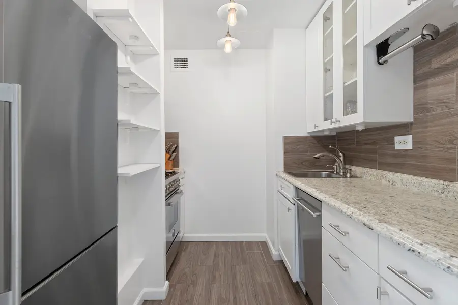 310 E 46th Street #18G, Manhattan, NY 10017 - #2