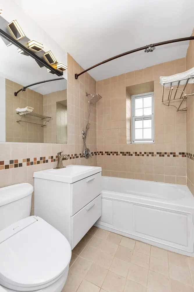 139-09 84th Drive #605, Queens, NY 11435 - #1