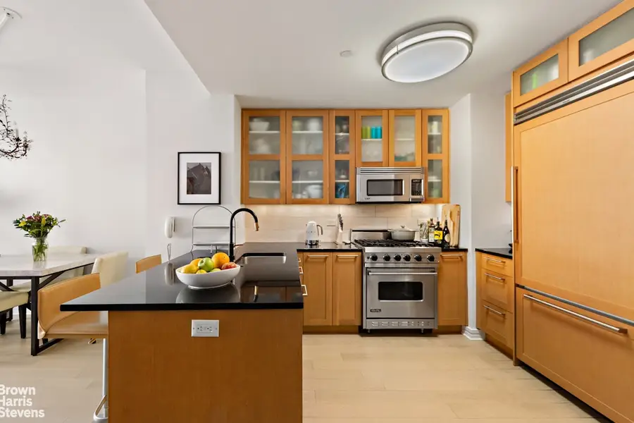 200 W End Avenue #6B, New York, NY 10023 - #3