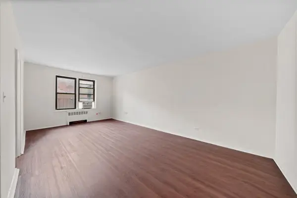 143-36 Barclay Avenue #5-E, Queens, NY 11355