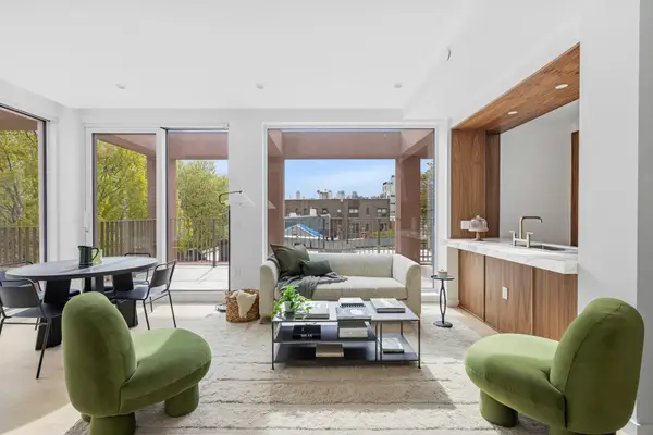 109 Devoe Street #7B, Brooklyn, NY 11211