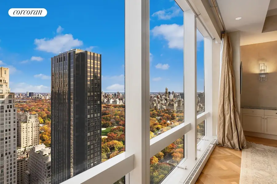 25 Columbus Circle #61G, New York, NY 10019 - #2