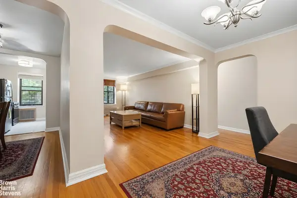 67-35 Yellowstone Boulevard #2B, Queens, NY 11375