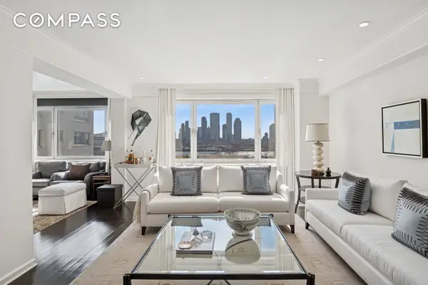 45 Sutton Place S #12I, Manhattan, NY 10022
