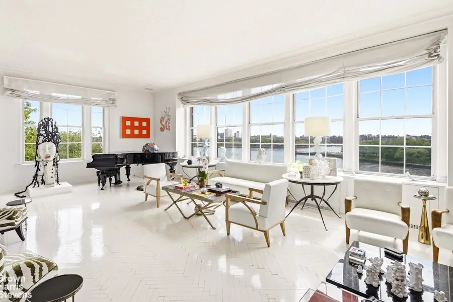10 Gracie Square #4G, New York, NY 10028 - #3