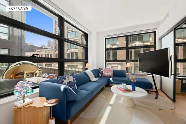 547 W 47th Street #309, Manhattan, NY 10036