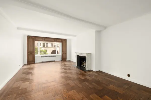 2 Sutton Place S #2D, Manhattan, NY 10022