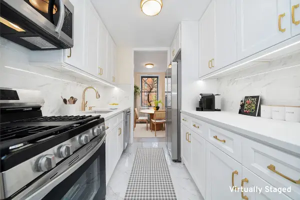 35-20 Leverich Street #A403, Queens, NY 11377