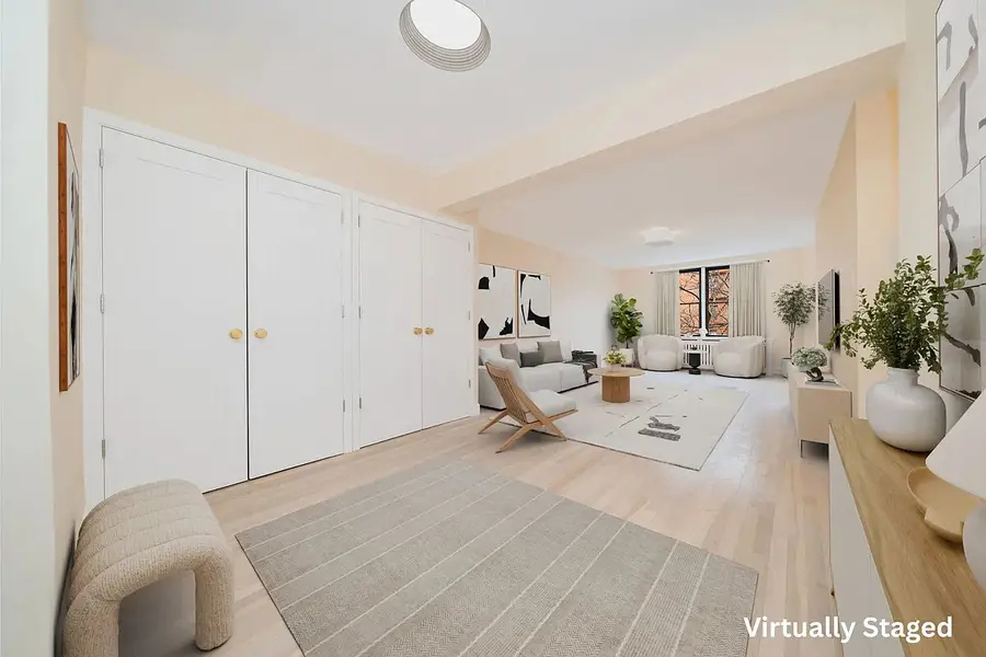 35-20 Leverich Street #A403, Queens, NY 11377 - #2