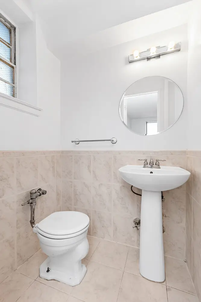 67-30 Clyde Street #5C, Forest Hills, NY 11375 - #2