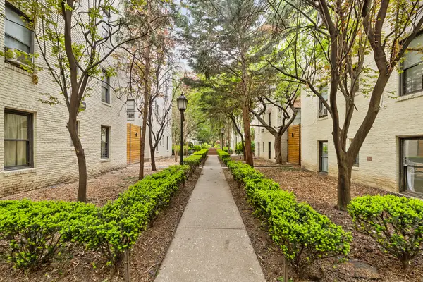 21-05 33rd Street #21-58 35th St. 4G, Queens, NY 11105
