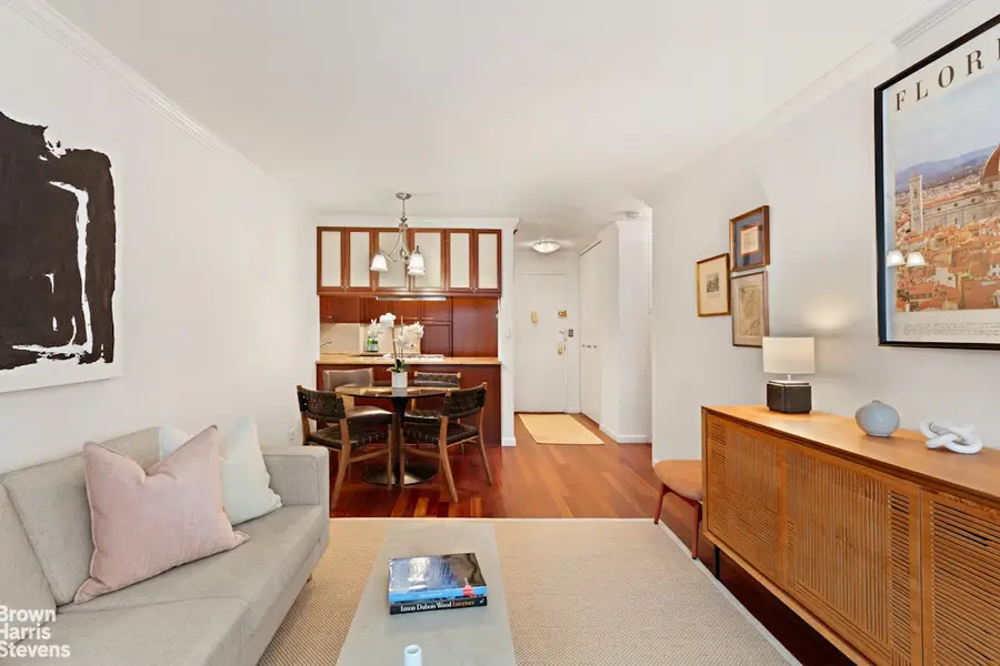 301 E 22nd Street #7S, Manhattan, NY 10010 - #2