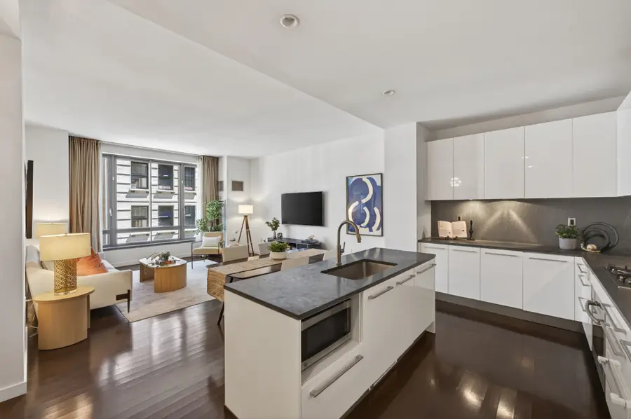 4 W 21st Street #7B, Manhattan, NY 10010 - #2