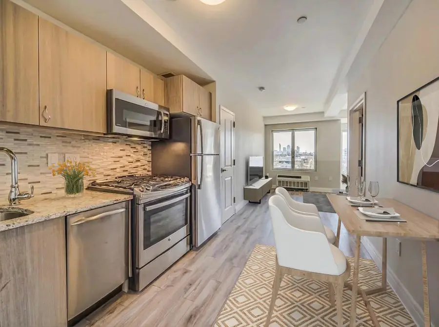 28-20 Astoria Boulevard #404, Queens, NY 11102 - #2