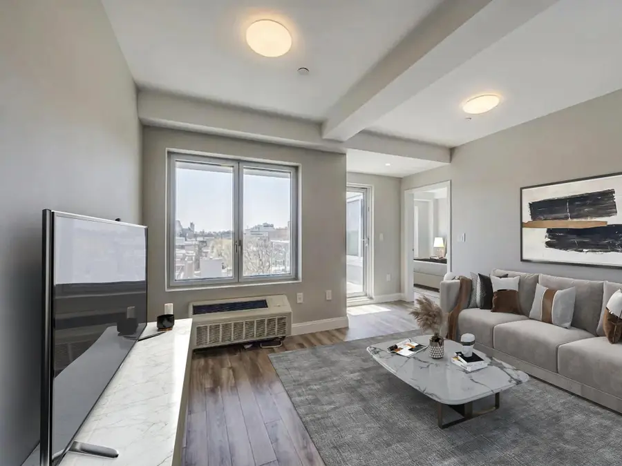 28-20 Astoria Boulevard #404, Queens, NY 11102 - #3