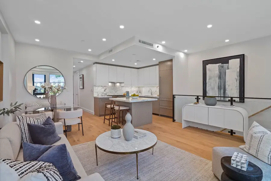 21-31 Shore Boulevard #1B, Astoria, NY 11105 - #3
