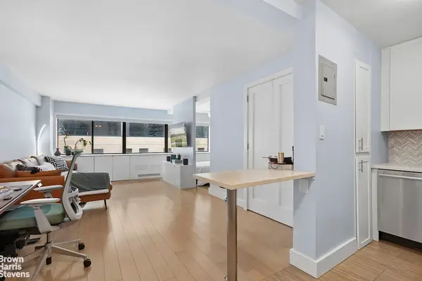 310 W 56th Street #9E, Manhattan, NY 10019