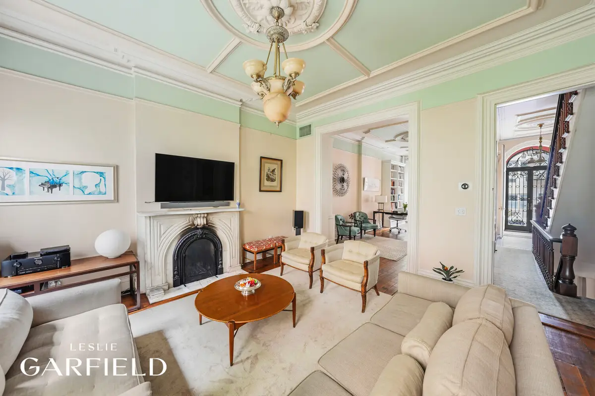512 E 87th Street, Manhattan, NY 10128 - #1