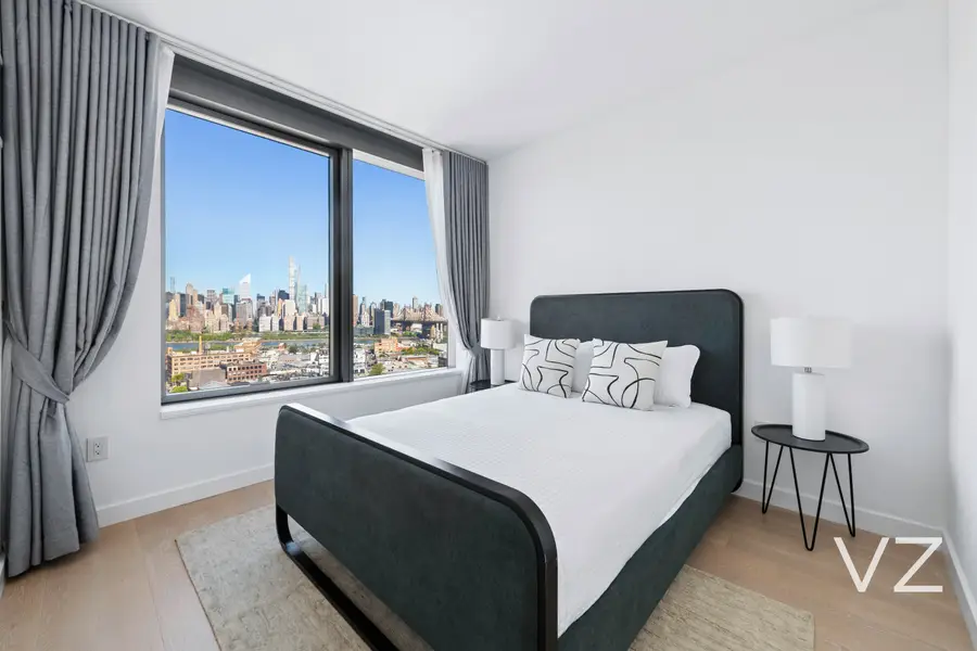 3 Court Square #2012, Long Island City, NY 11101 - #3