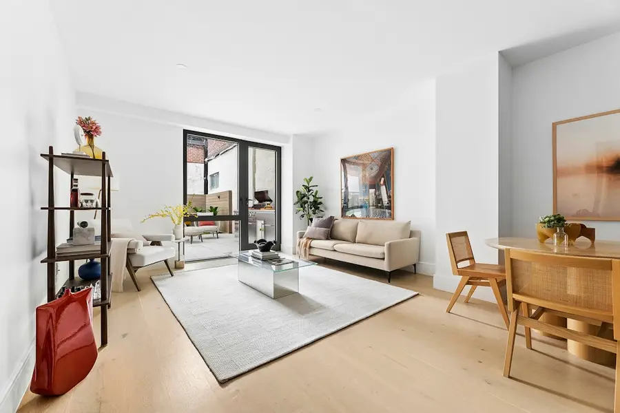 244 E 52nd Street #MAISONETTE, Manhattan, NY 10022 - #2