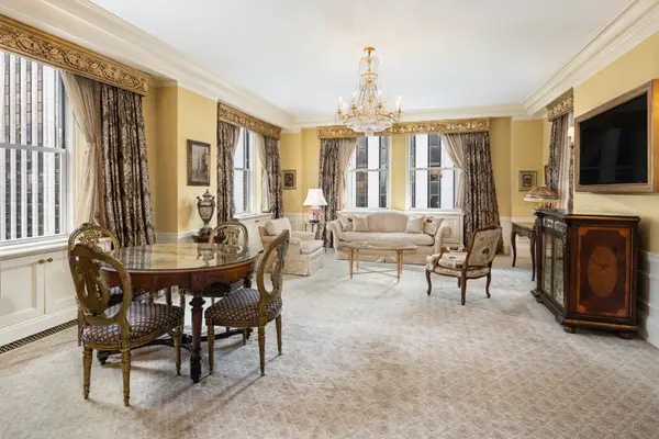 781 5th Avenue #1909, Manhattan, NY 10022