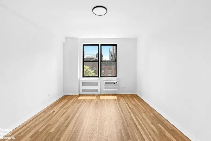 211 E 18th Street #5E, Manhattan, NY 10003 - #3