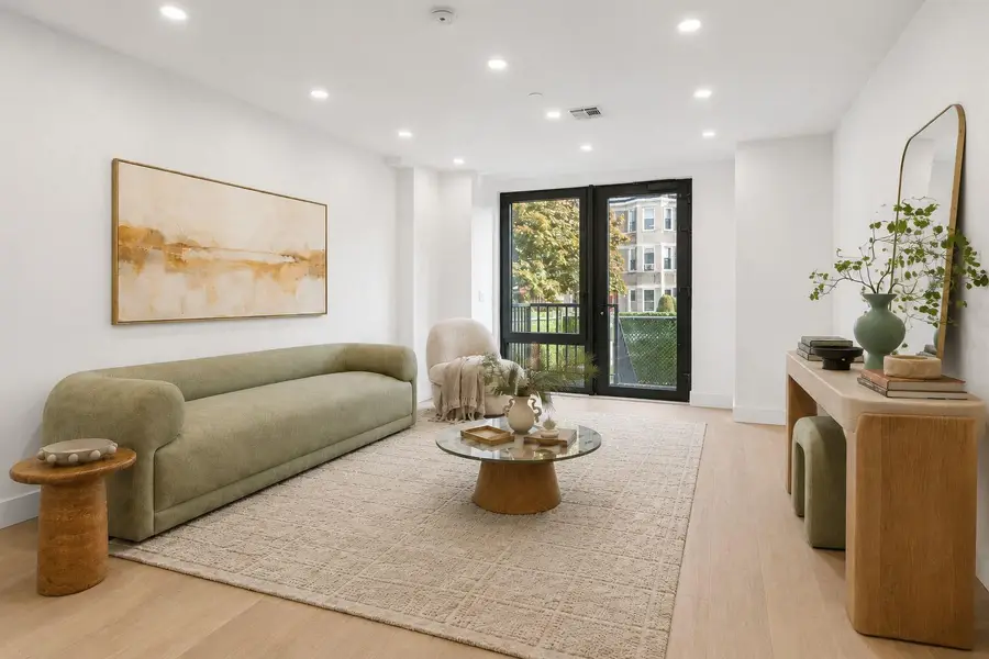 371 Hawthorne Street #1, Brooklyn, NY 11225 - #2
