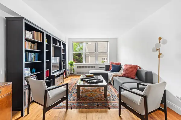 415 Argyle Road #3E, Brooklyn, NY 11218