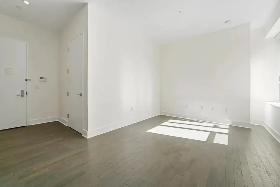 416 W 52nd Street #324, Manhattan, NY 10019 - #3