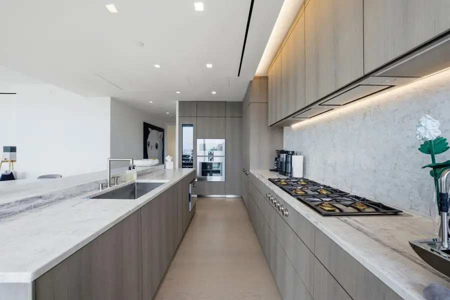 500 W 18th Street #W22A, Manhattan, NY 10011 - #3