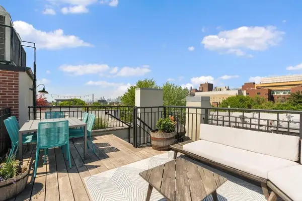 497 9th Street #3, Brooklyn, NY 11215