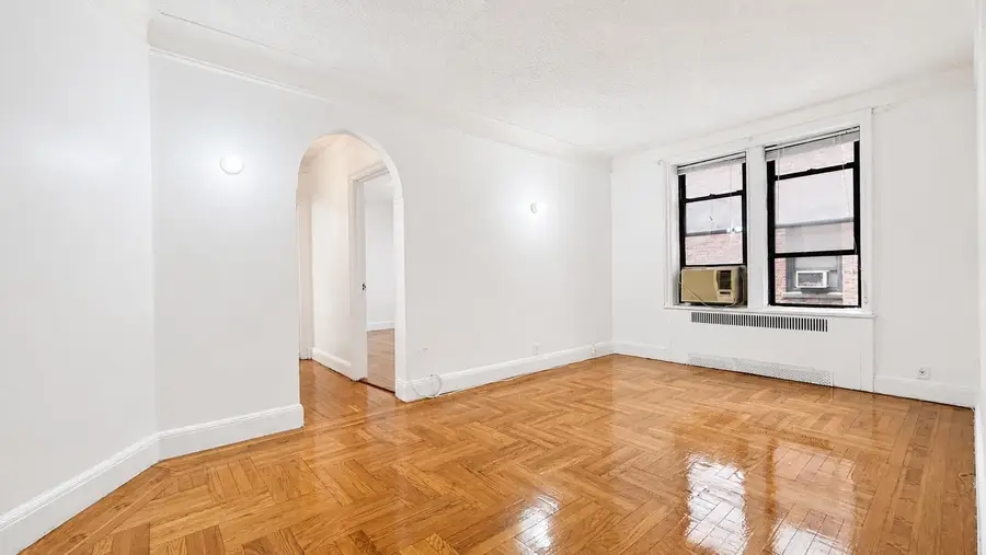 35-05 Parsons Boulevard #1-J, Queens, NY 11354 - #2
