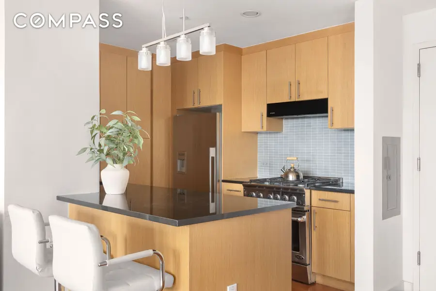 5-49 Borden Avenue #8G, Queens, NY 11101 - #3