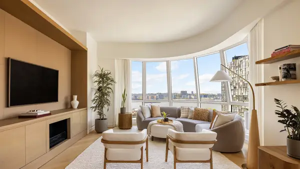 515 W 18th Street #1701, Manhattan, NY 10011