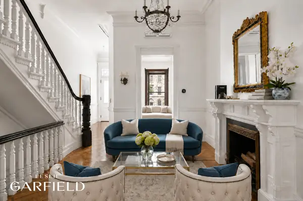 38 E 70th Street, Manhattan, NY 10021