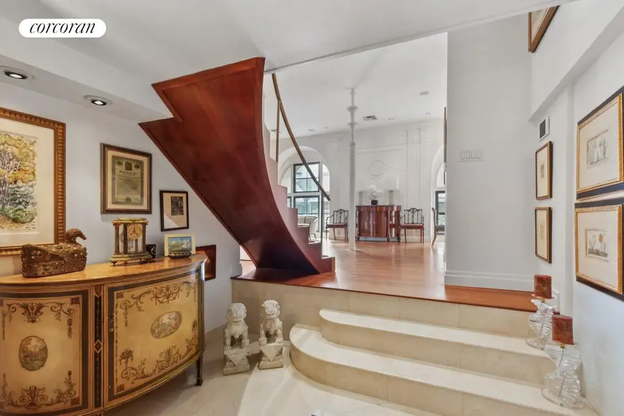 253 W 73rd Street #5G, Manhattan, NY 10023 - #2
