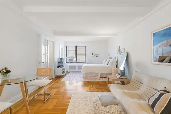 245 E 72nd Street #8-H, Manhattan, NY 10021