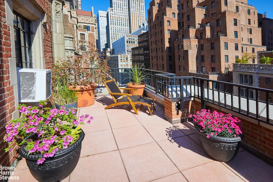 324 E 41st Street #PH1102C, Manhattan, NY 10017 - #3
