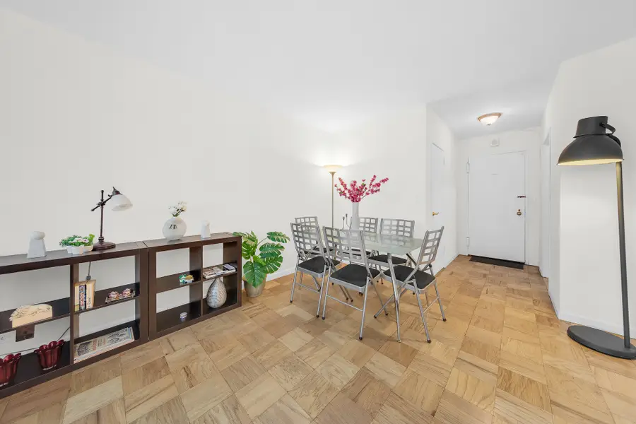 159 W 53rd Street #37C, Manhattan, NY 10019 - #2
