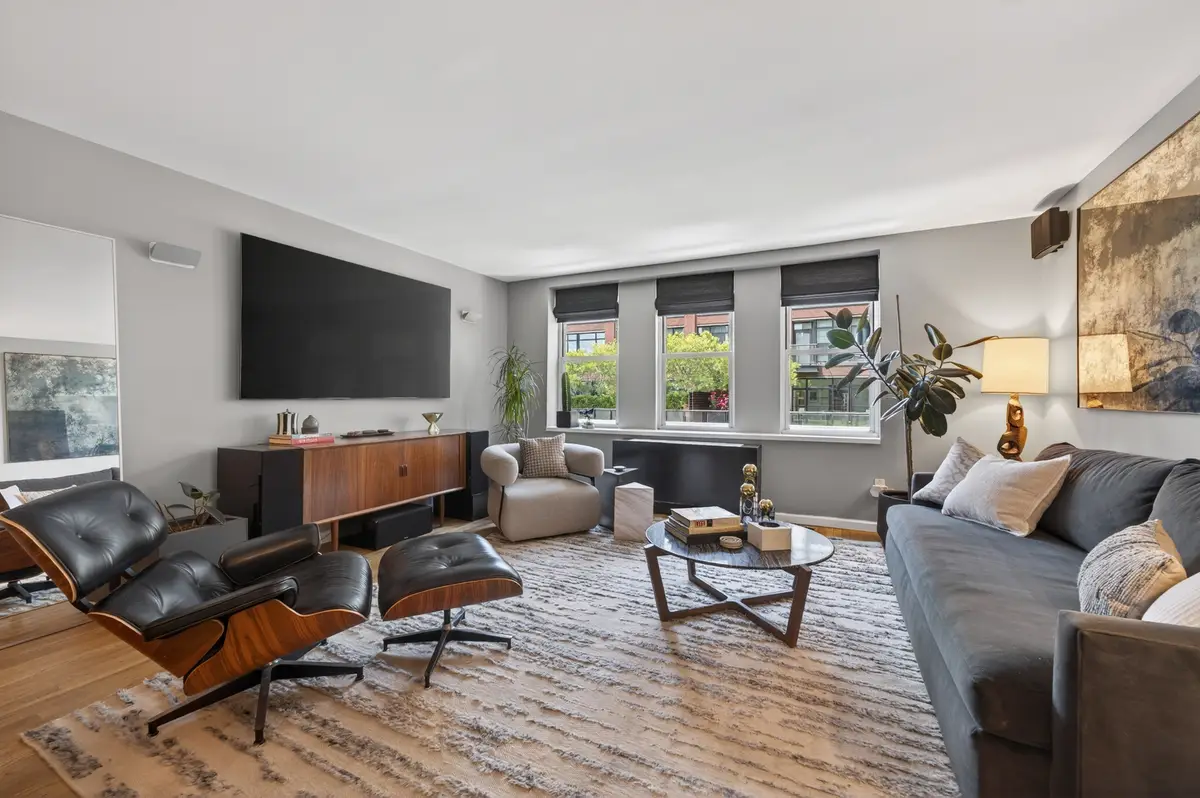 296 W 10th Street #6N, Manhattan, NY 10014 - #1