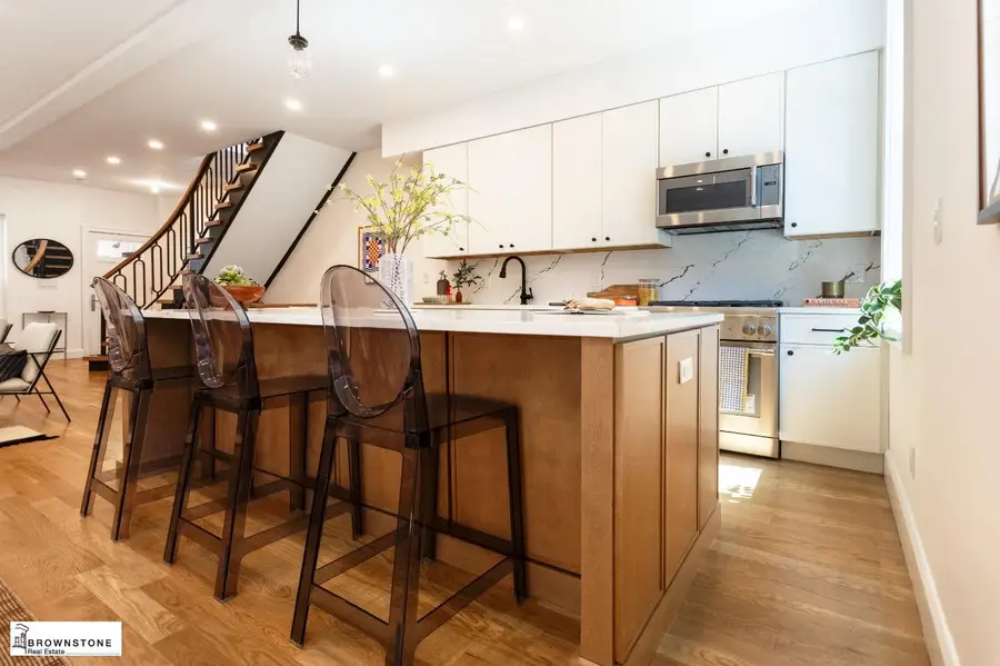 72 Verandah Place, Brooklyn, NY 11201 - #3