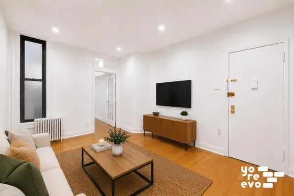208 E 90th Street #4W, Manhattan, NY 10128