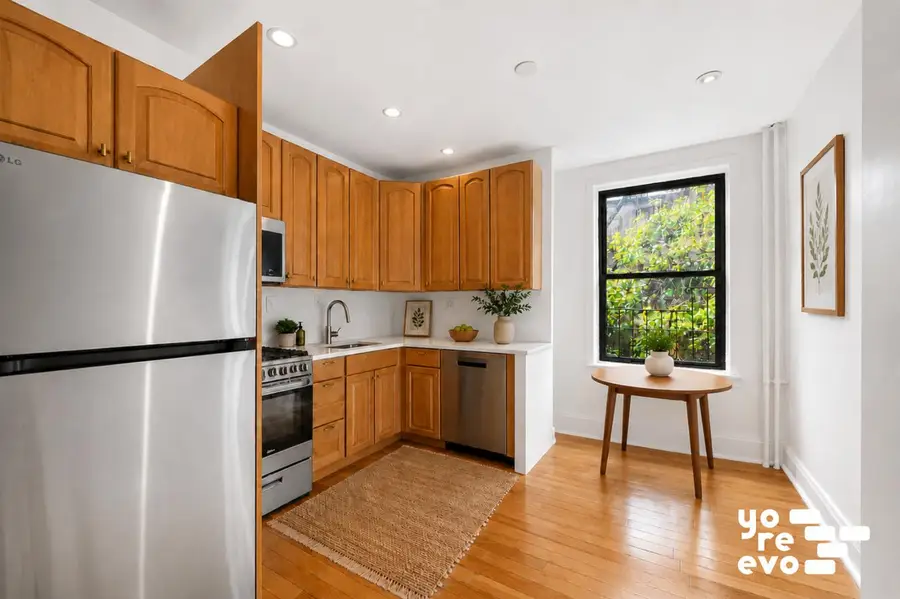 208 E 90th Street #4W, Manhattan, NY 10128 - #3