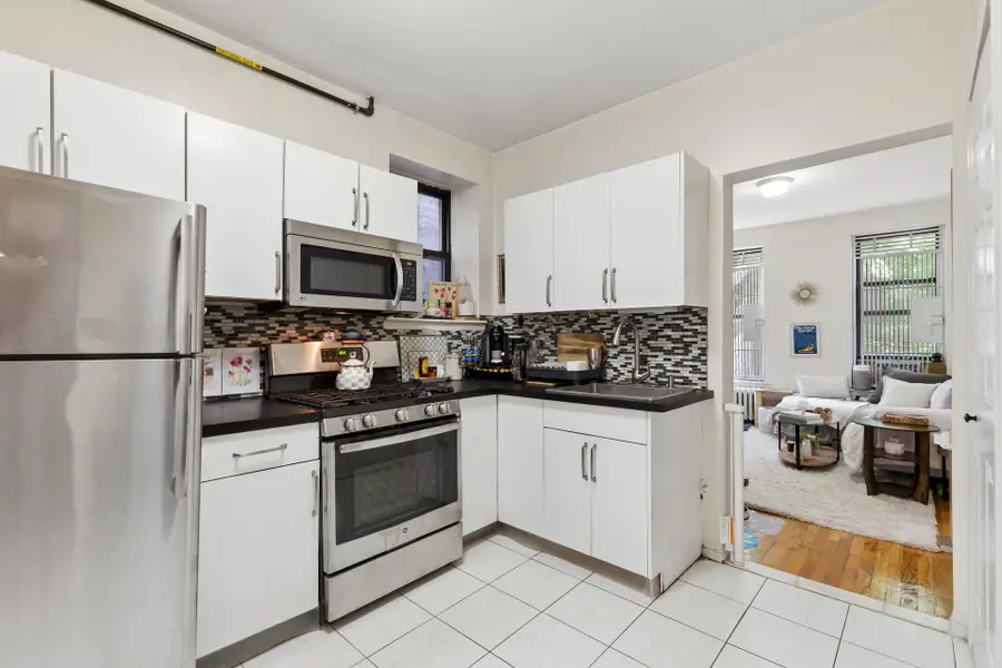 521 E 83rd Street #4R, New York, NY 10028 - #2