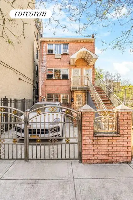 1562 Pacific Street, Brooklyn, NY 11213