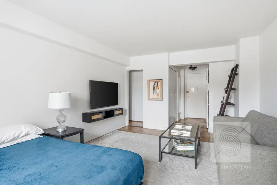 401 E 65th Street #6I, Manhattan, NY 10065 - #3