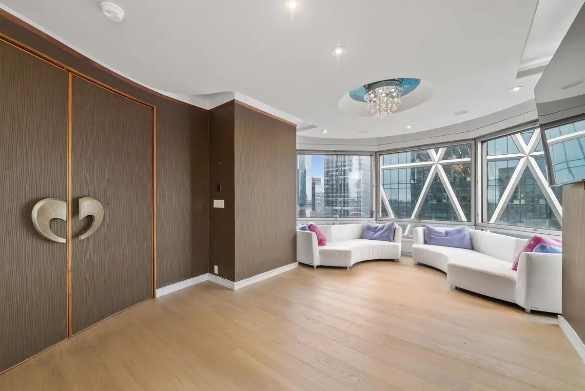 301 W 57th Street #39-E, Manhattan, NY 10019 - #1