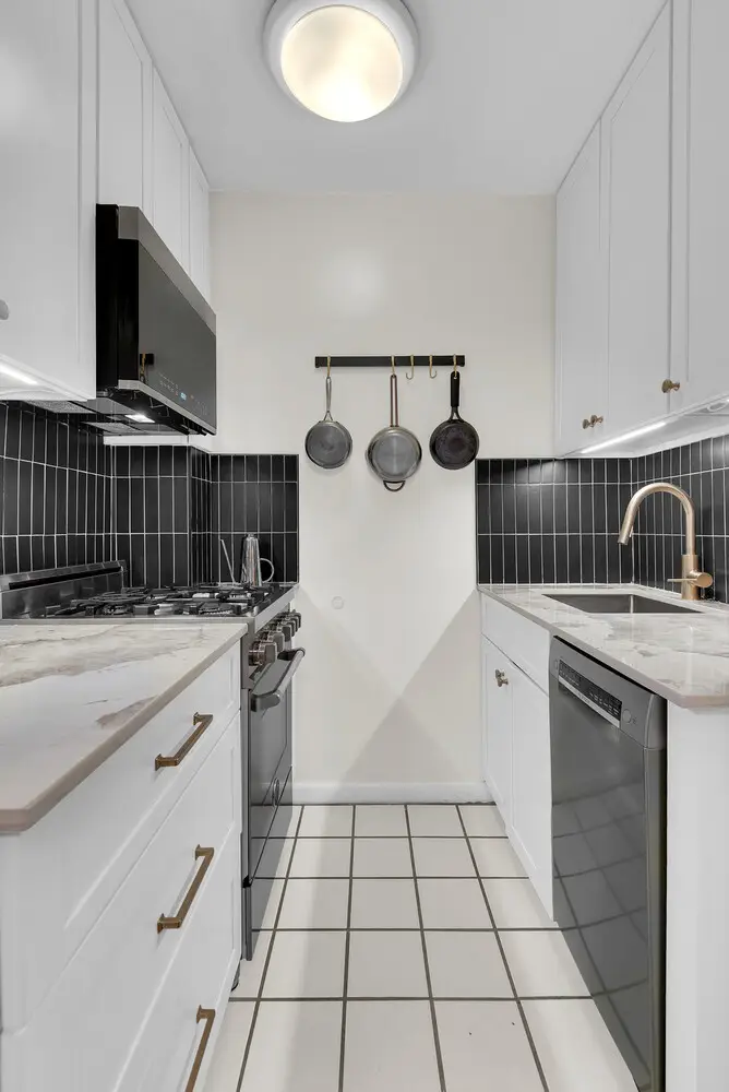 345 E 52nd Street #7H, Manhattan, NY 10022 - #3